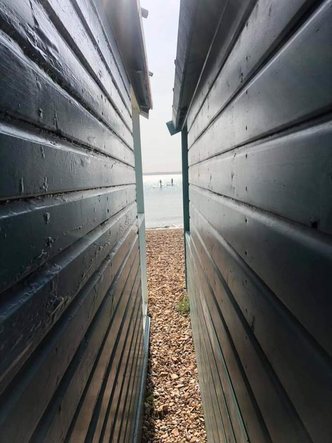 Hotel The Waters Edge Lee-on-the-Solent Esterno foto